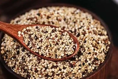 Quinoa cu cereale premium